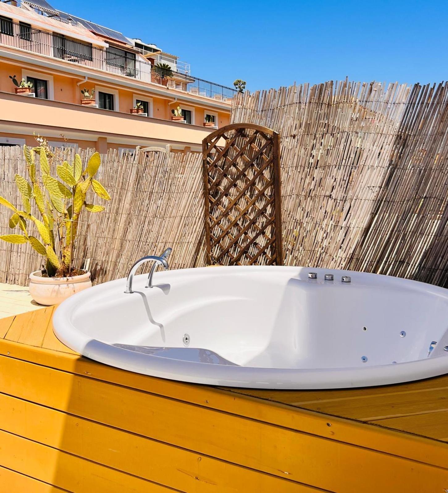 Sole Suites Sorrento Eksteriør billede
